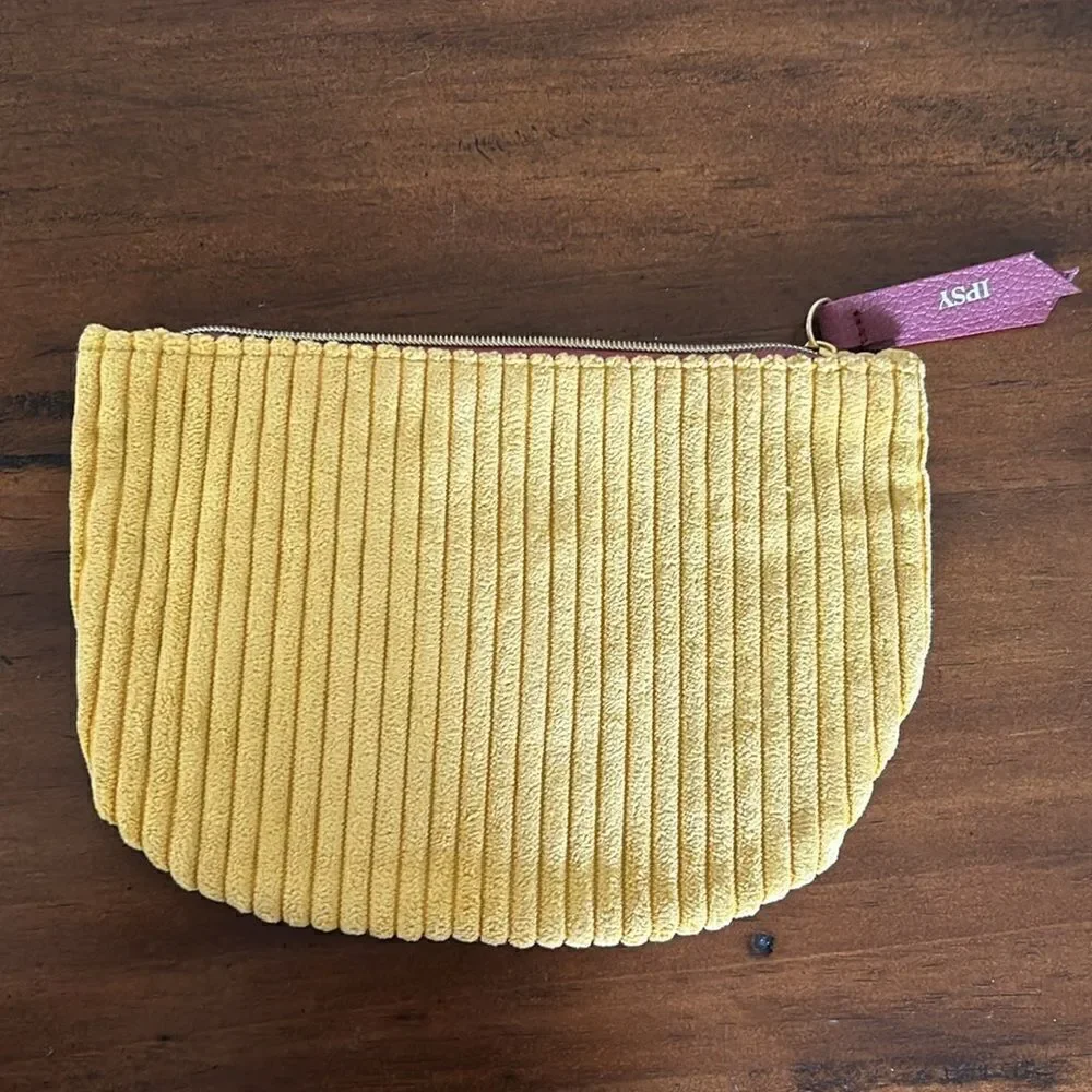 Ipsy cosmetic bad and headband NWT